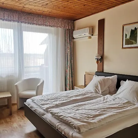Arkadenhof Bed & Breakfast Fürstenfeld