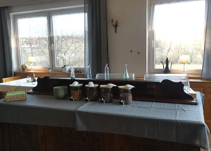 Arkadenhof Bed & Breakfast 3*