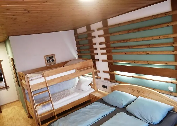 Arkadenhof Bed & Breakfast 3*